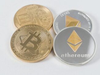 Bitcoin slides, Ether, XRP, Dogecoin move lower ahead of Fed Chair’s final Jackson Hole speech