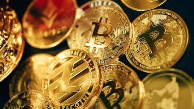 Crypto markets tumble amid US regional bank stress, prolonged government shutdown