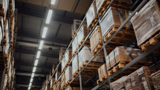The latency trap: Smart warehouses abandon cloud for edge